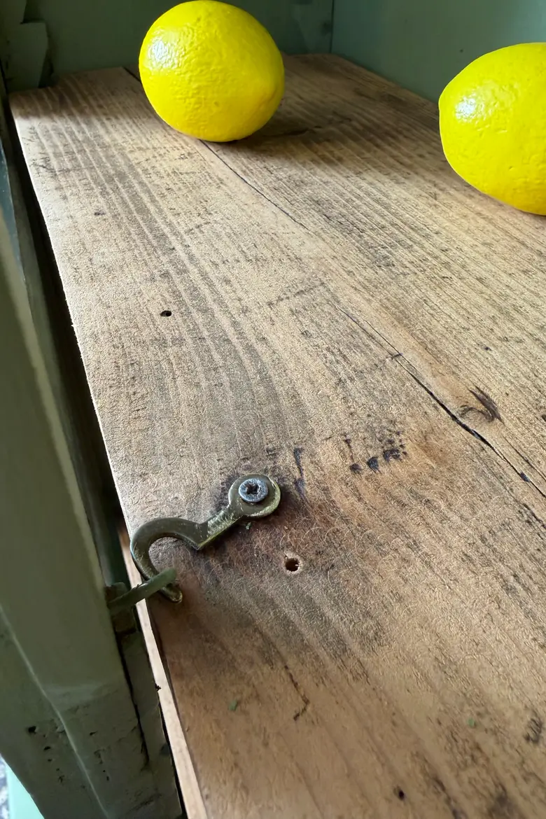 Petit deux-corps ancien vert
