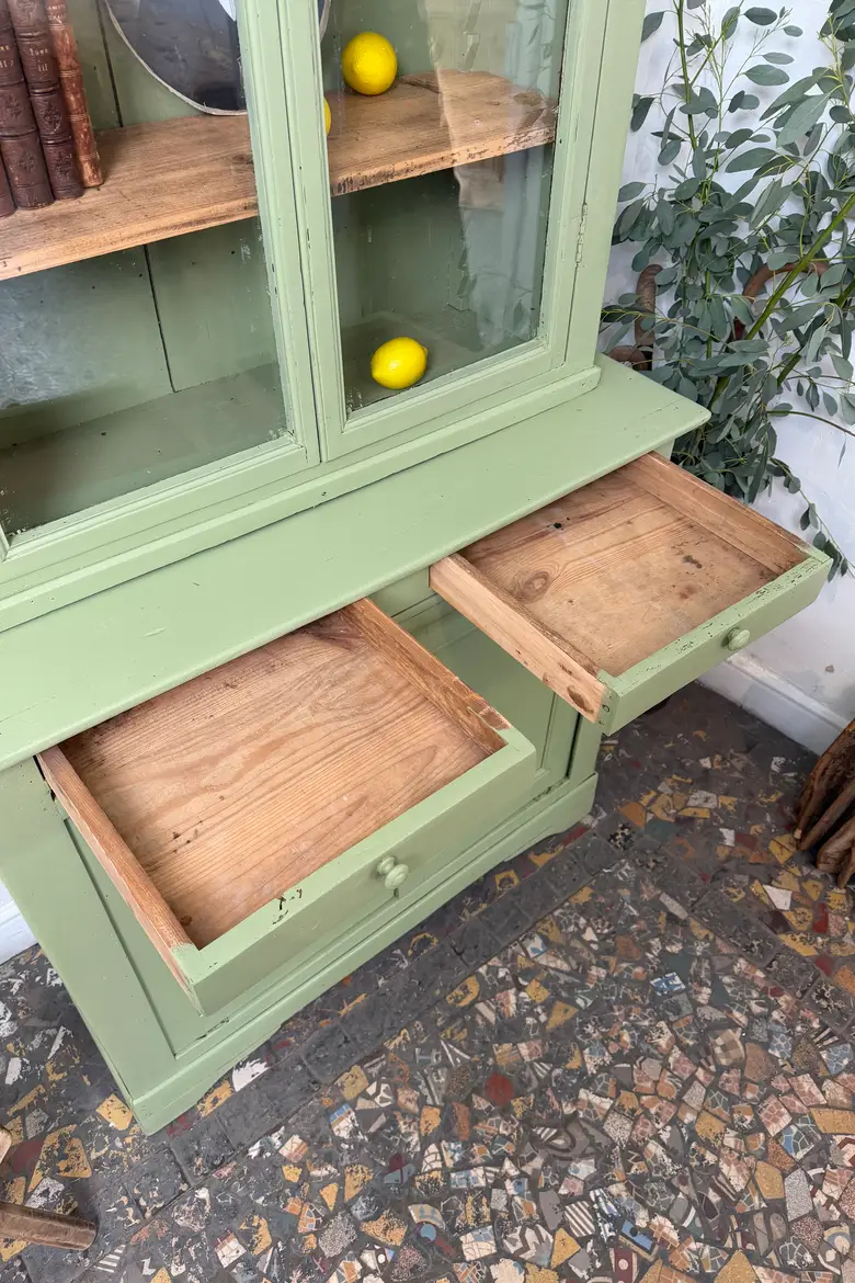 Petit deux-corps ancien vert