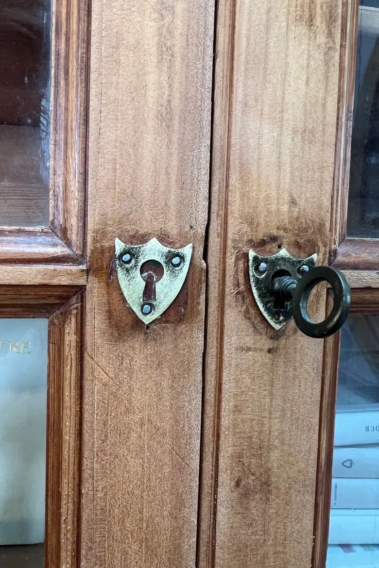 Petit deux corps en merisier