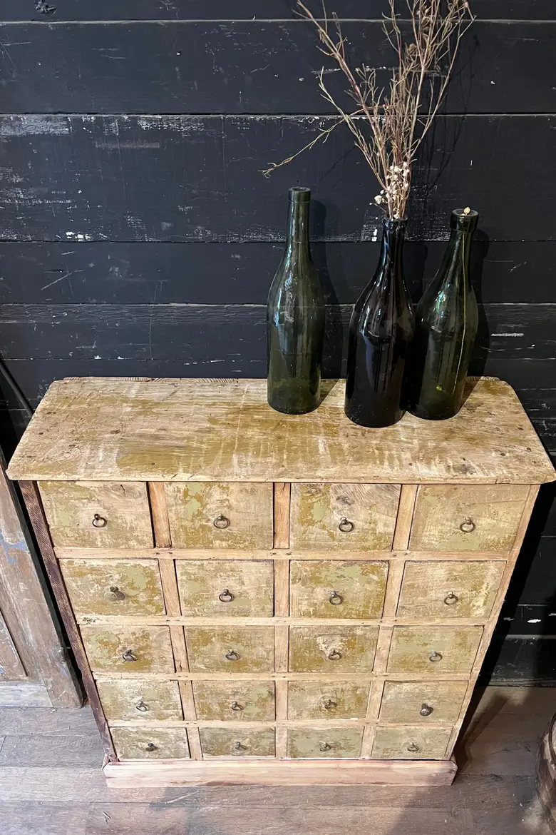 Petit meuble à tiroirs en bois Début XXème