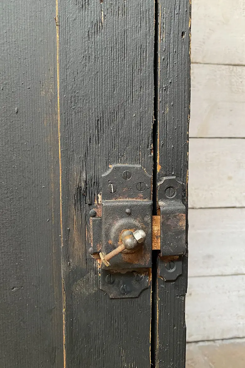Petit meuble d’appoint en bois Début XXème