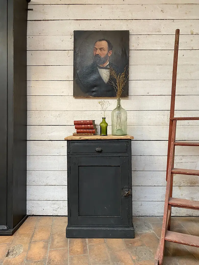 Petit meuble d’appoint en bois Début XXème