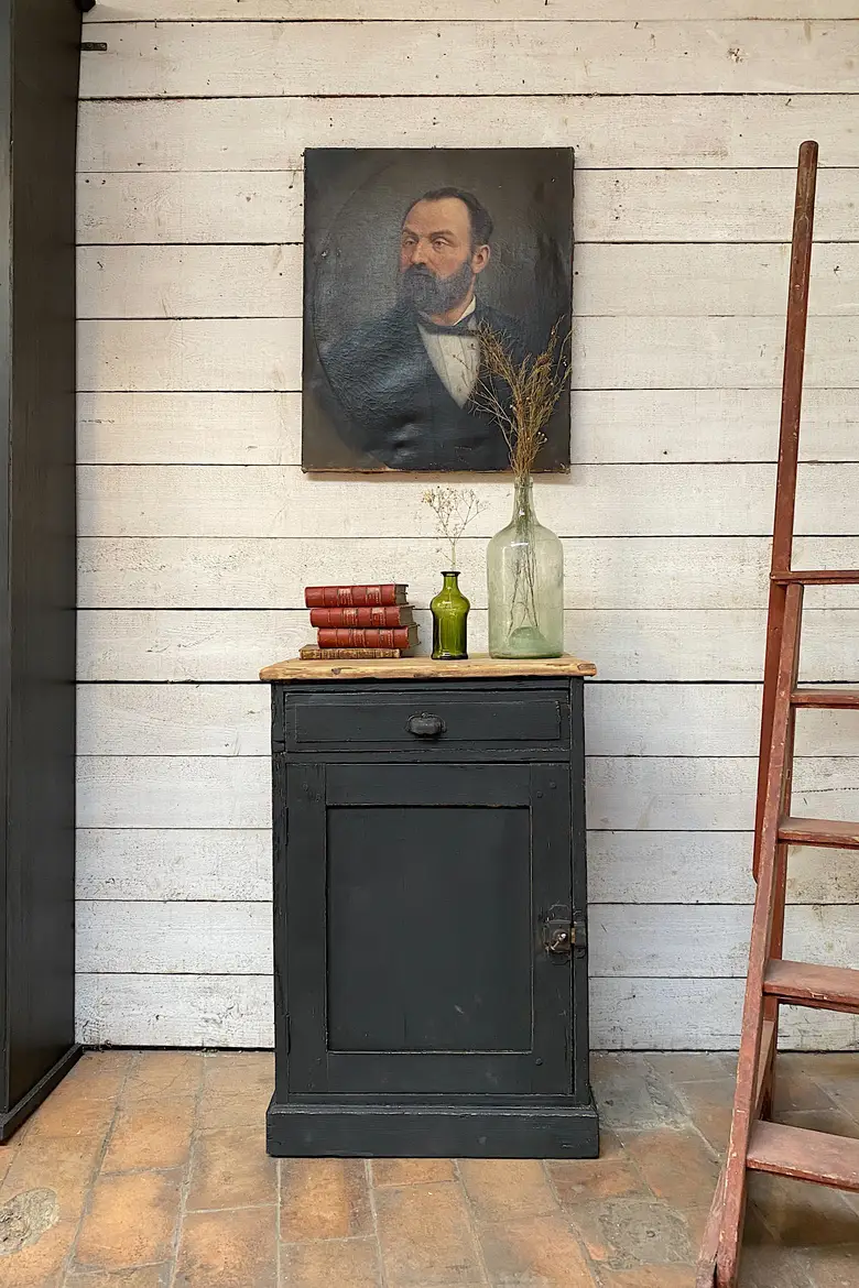 Petit meuble d’appoint en bois Début XXème
