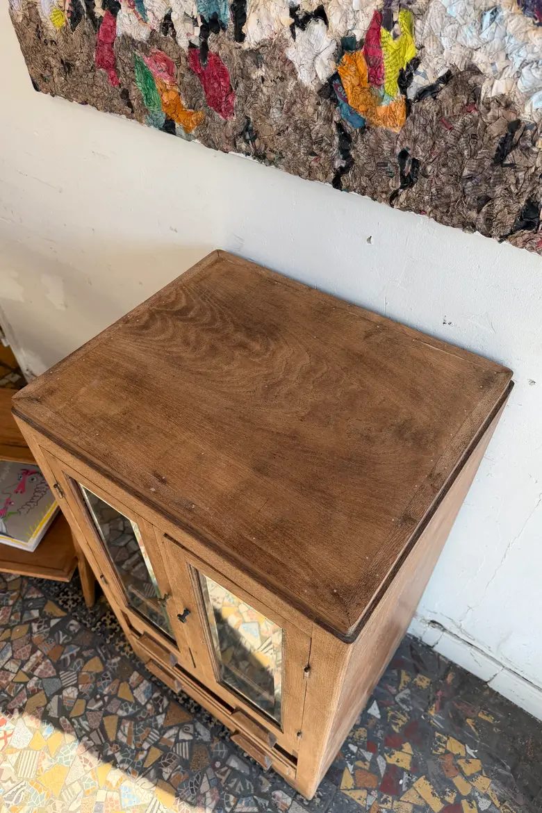 Petit meuble d’appoint en chêne – début 20ᵉ