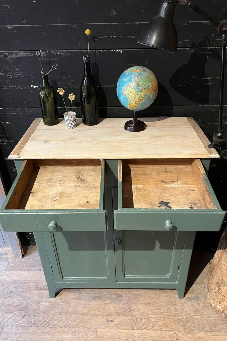 Petit meuble d’atelier  en bois Début XXème