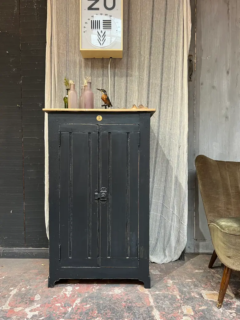 Petit meuble d’atelier en sapin Début XXème