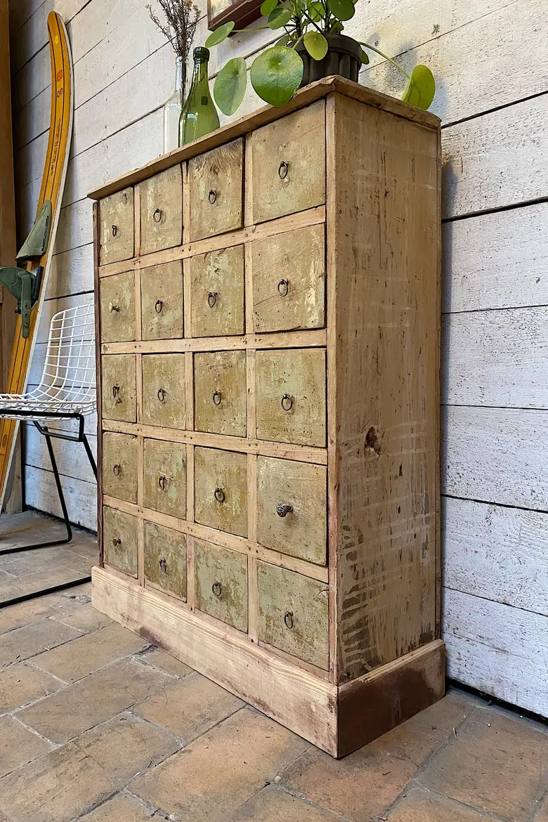 Petit meuble de quincaillerie Début XXème
