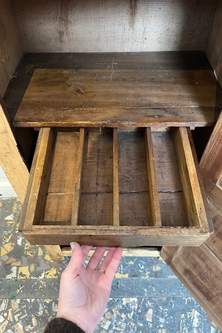 Petit meuble de rangement