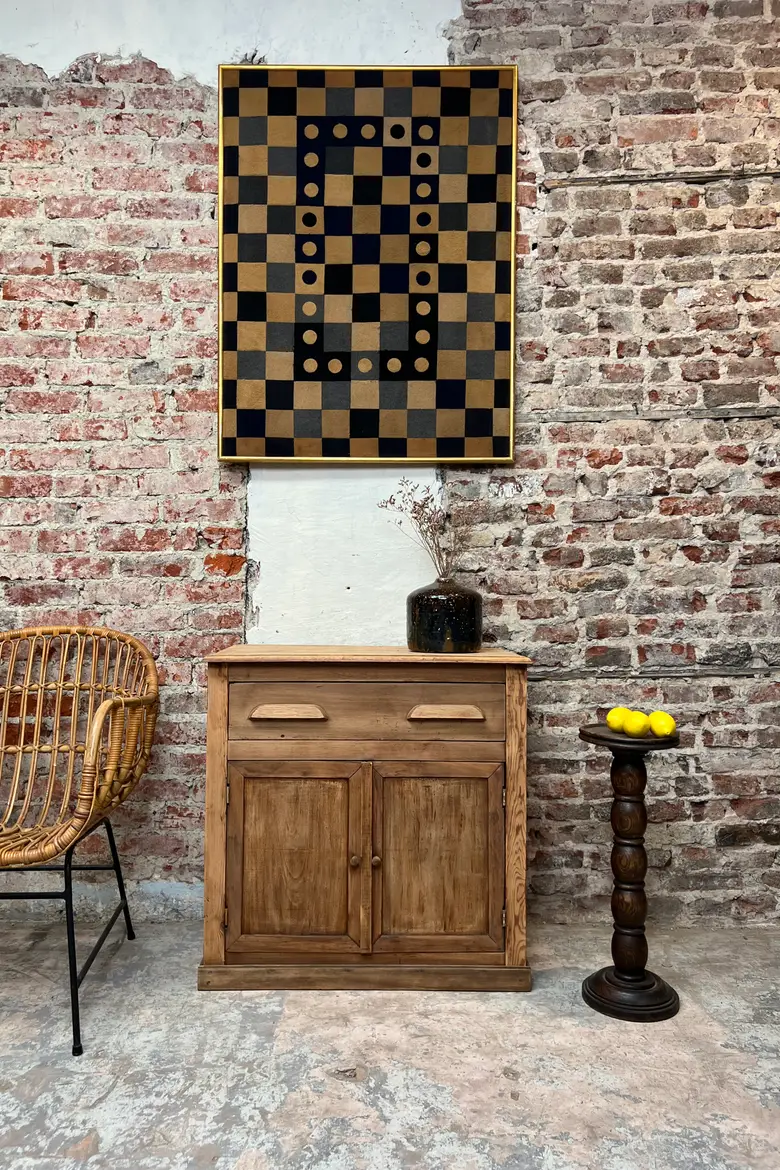 Petit meuble de rangement