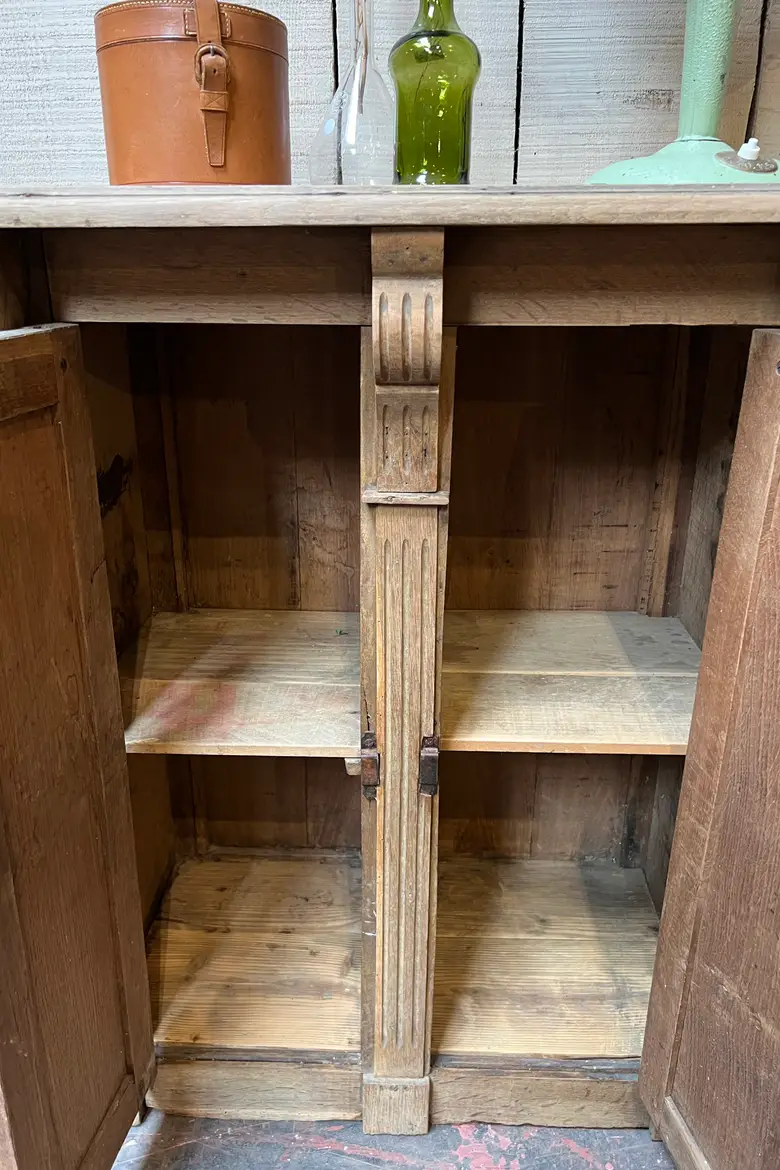 Petit meuble en chêne début 20ème