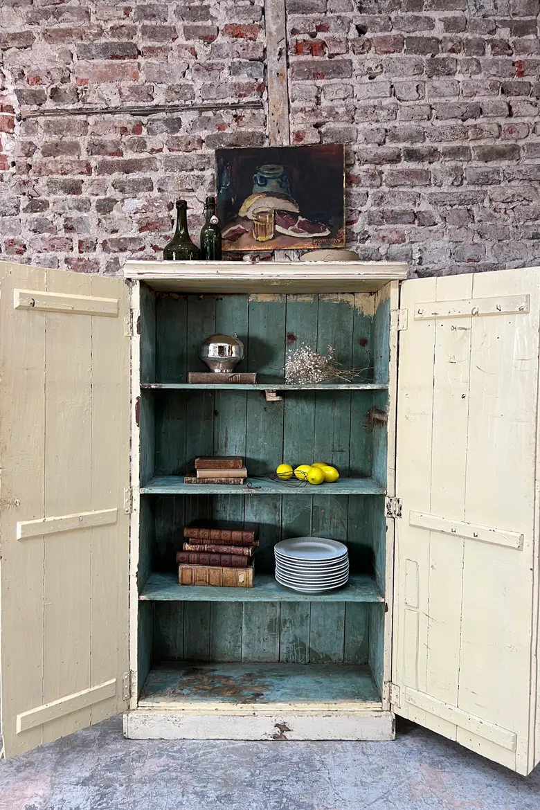 Petite armoire patinée Début XXème