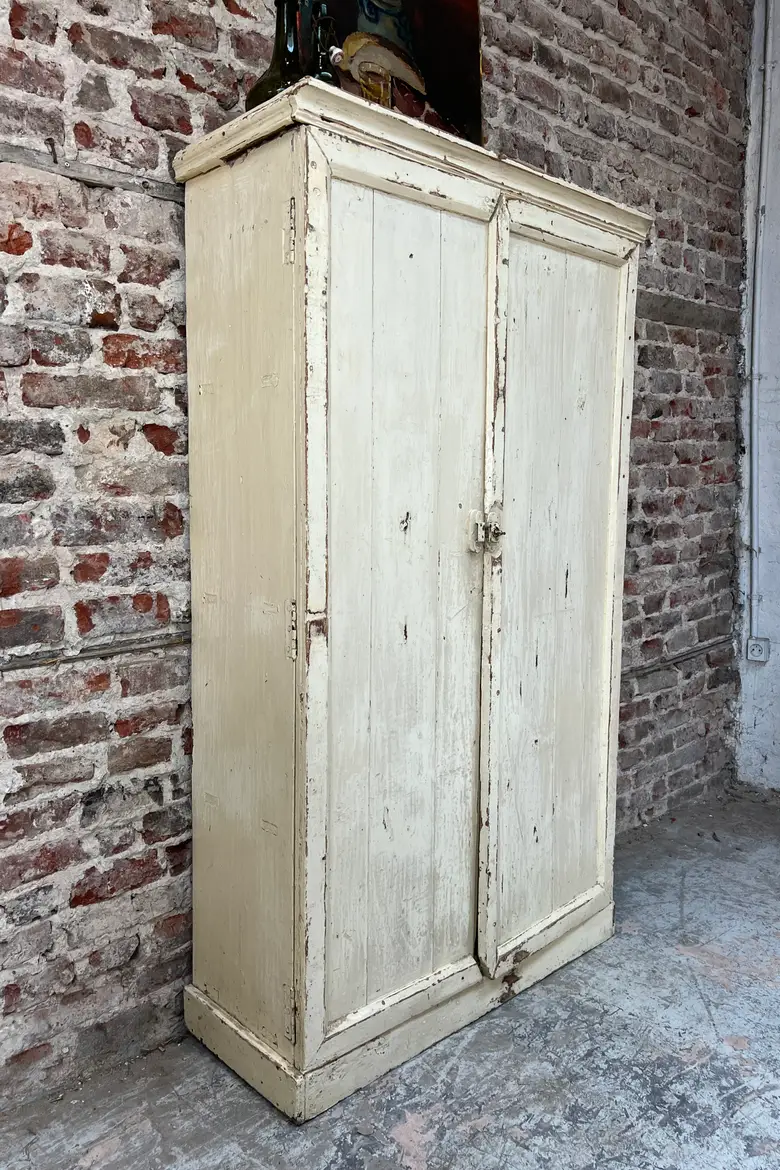 Petite armoire patinée Début XXème