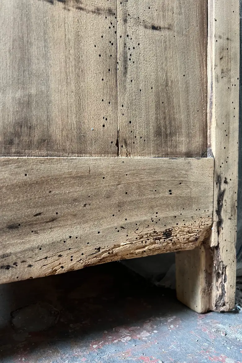 Petite bonnetière en bois brut Début XXeme