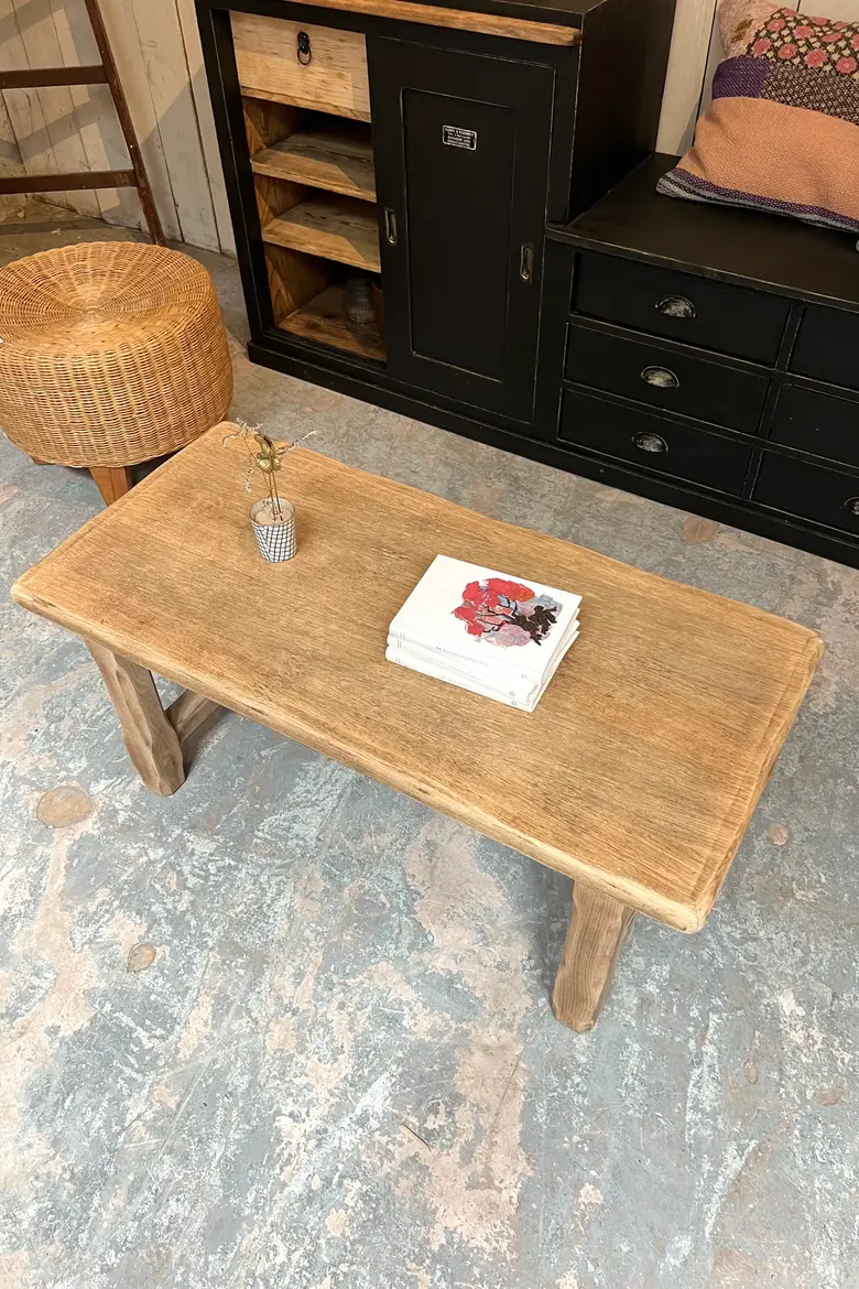 Petite table basse en chêne 1960