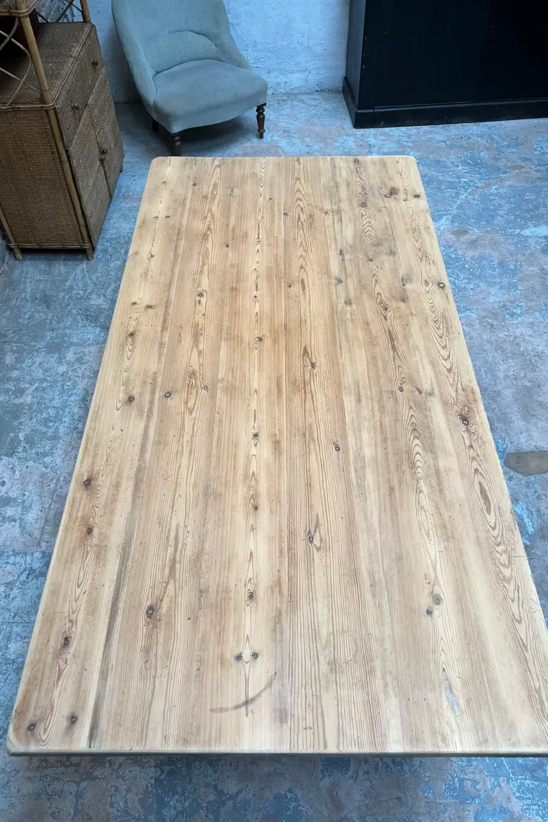 Petite table en sapin Début XXème