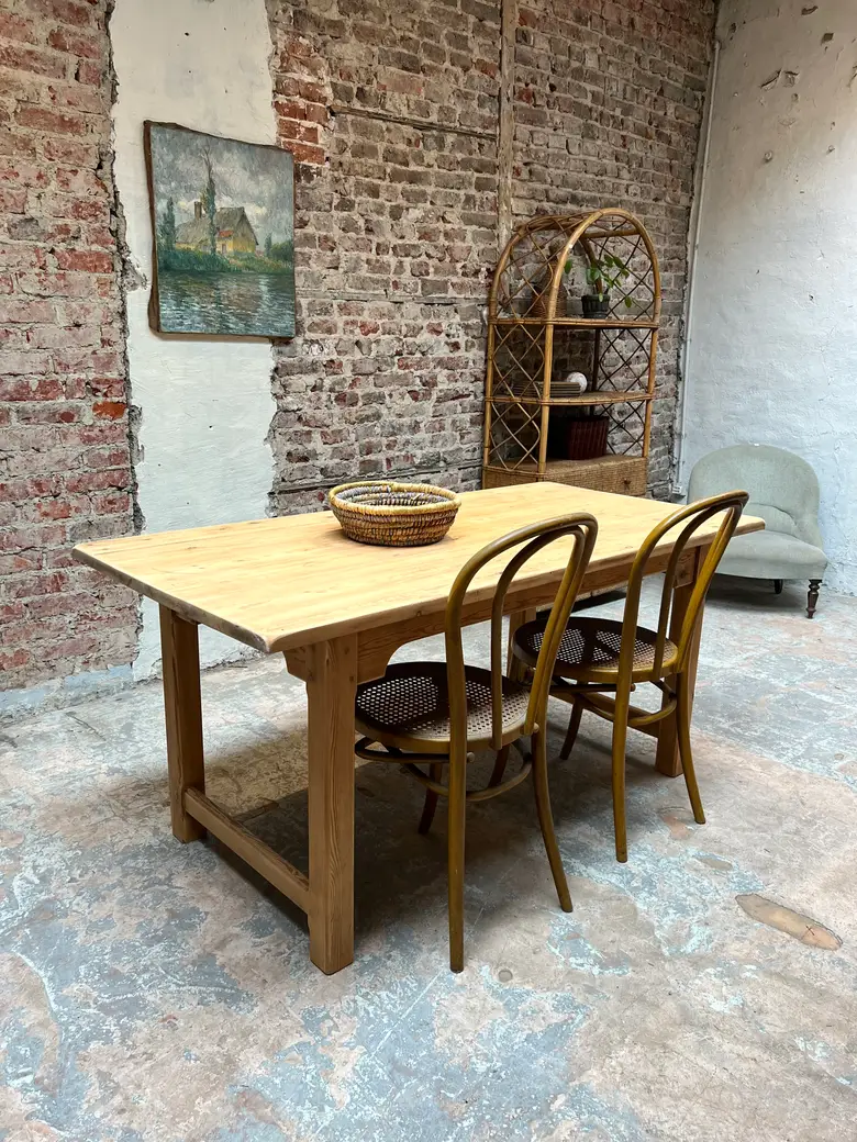 Petite table en sapin Début XXème