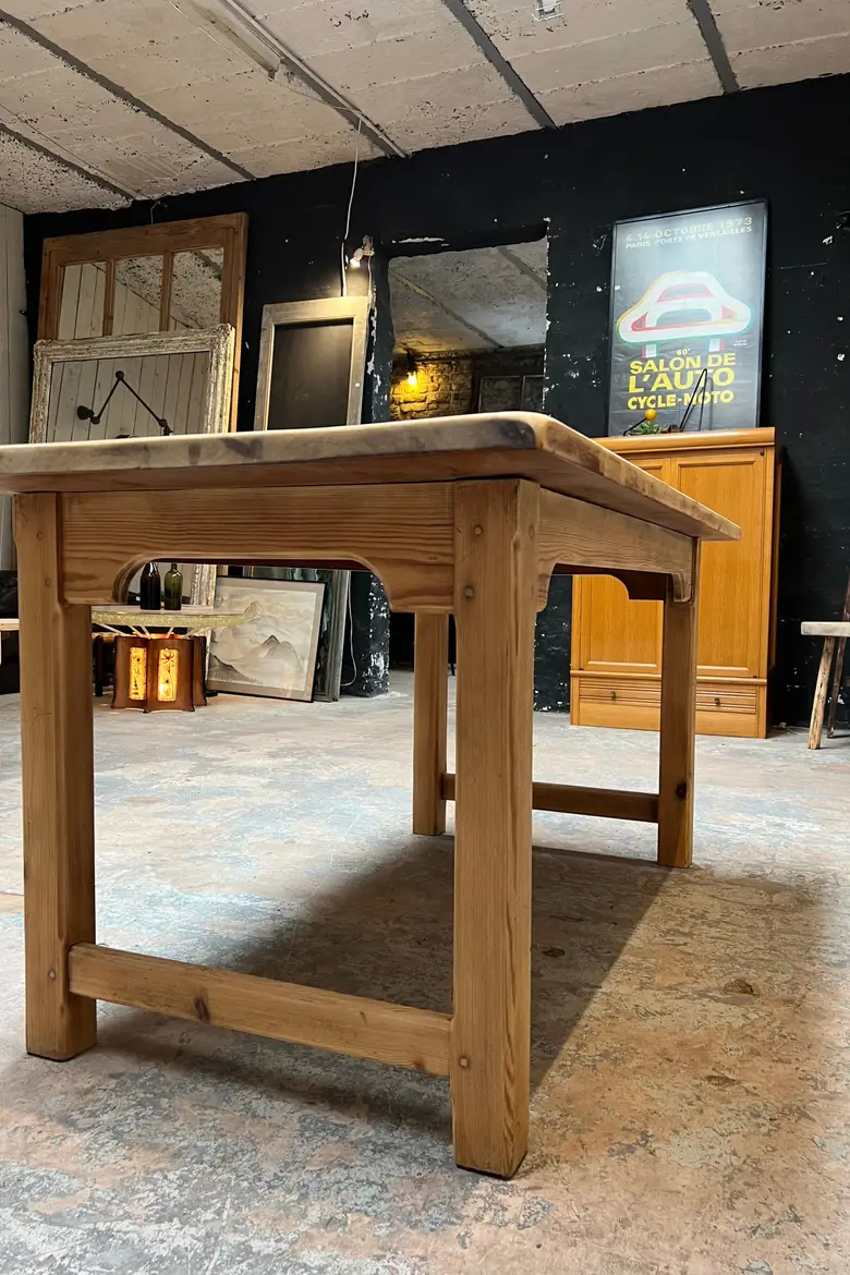 Petite table en sapin Début XXème