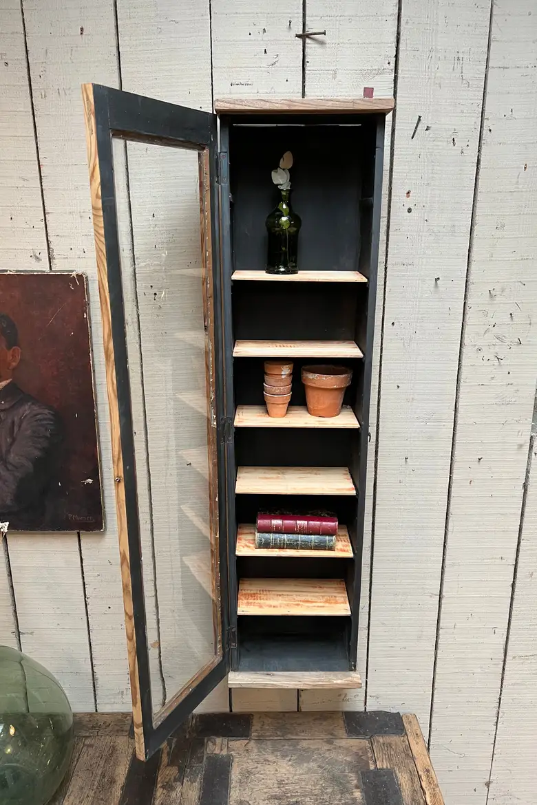 Petite vitrine à suspendre Début XXème