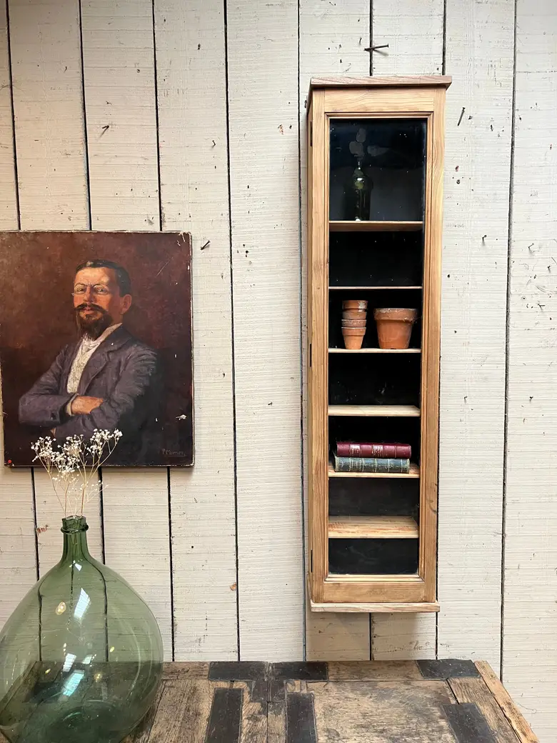 Petite vitrine à suspendre Début XXème
