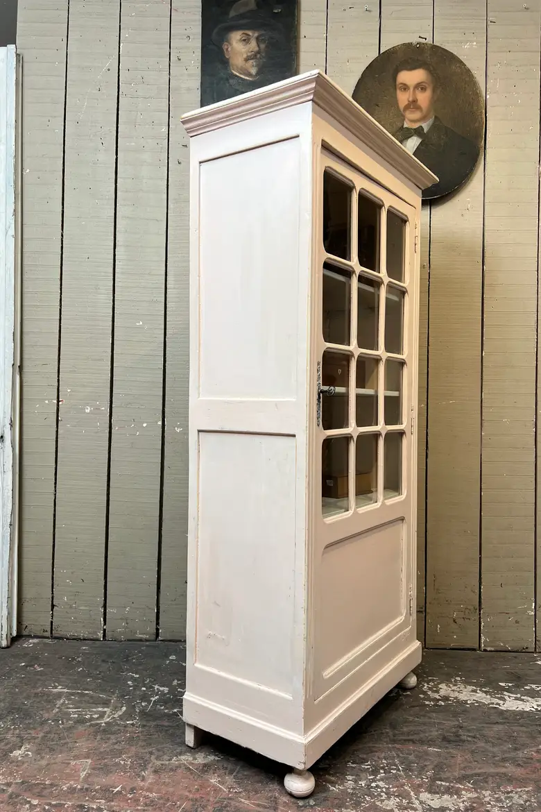 Petite vitrine des années 50