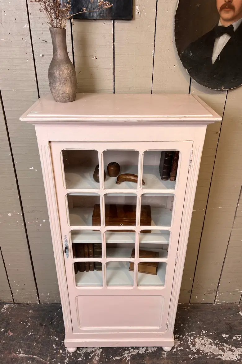 Petite vitrine des années 50