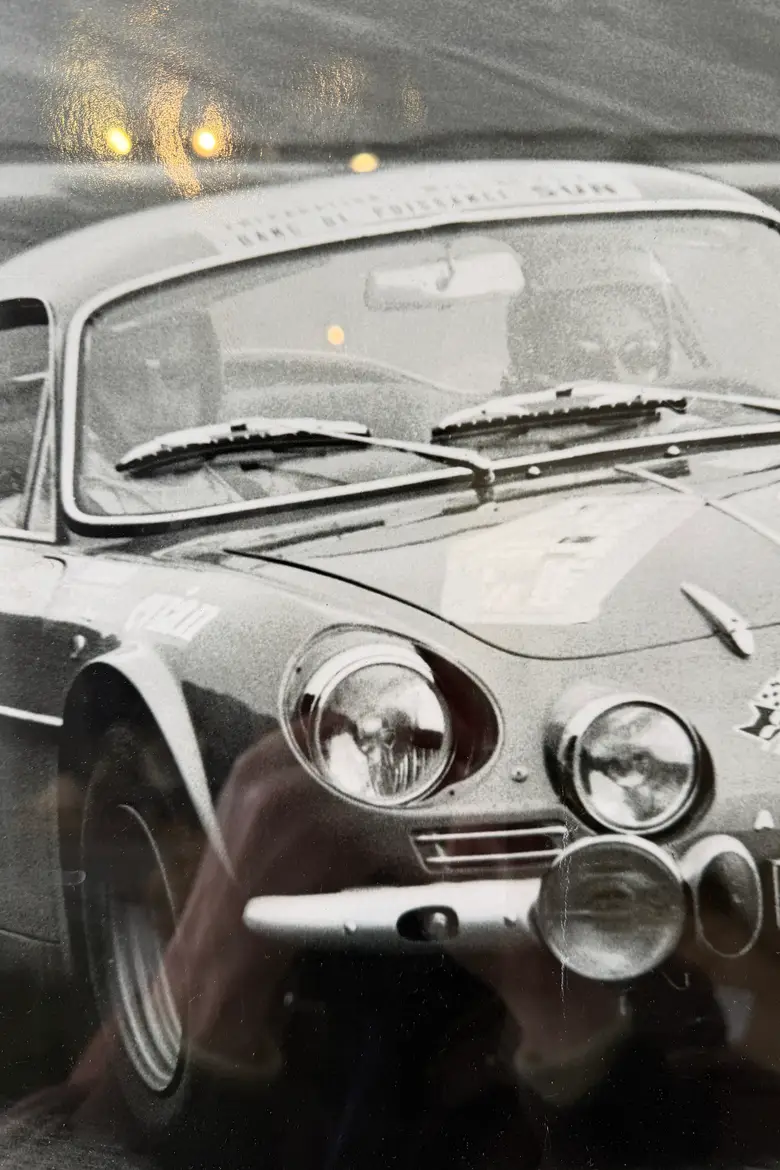Photo automobile encadrée – années 90