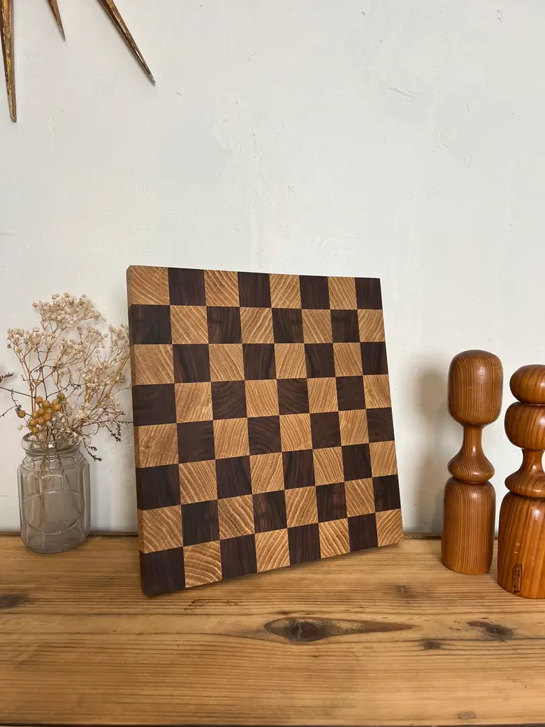 Planche en bois damier