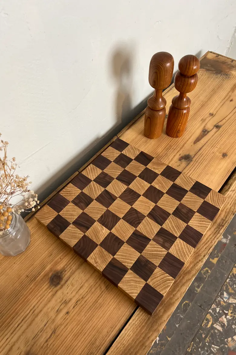 Planche en bois damier