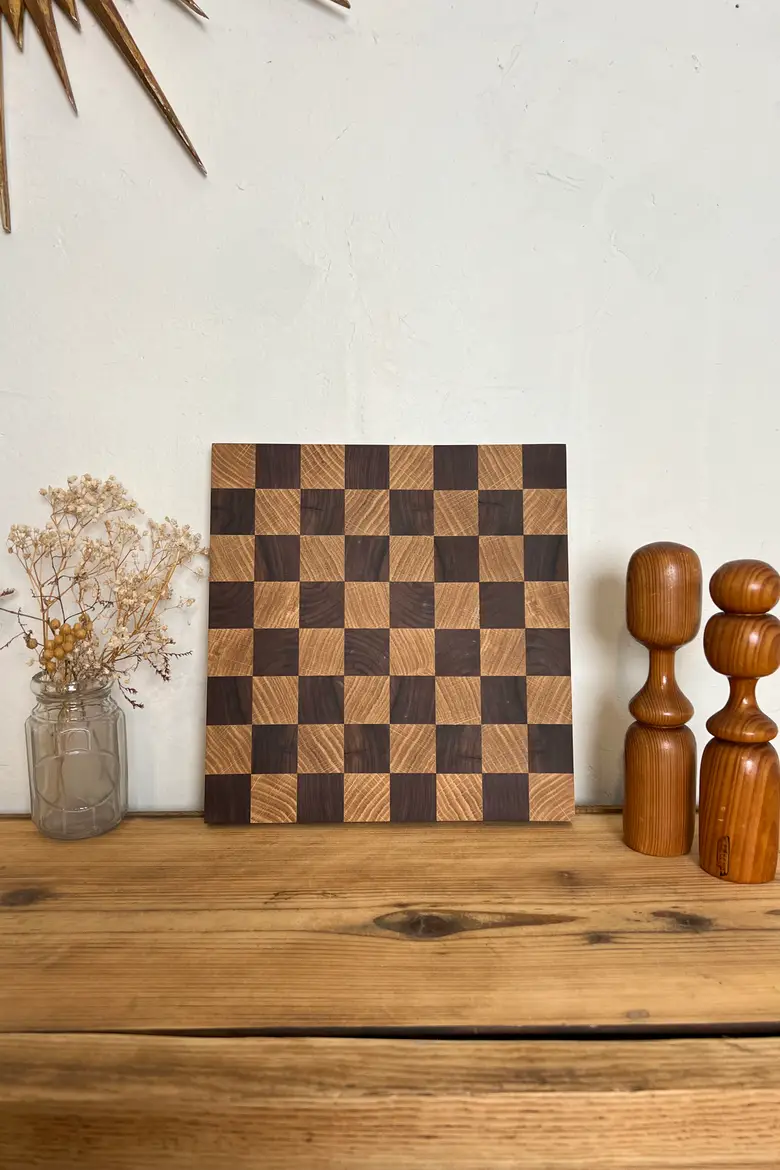 Planche en bois damier