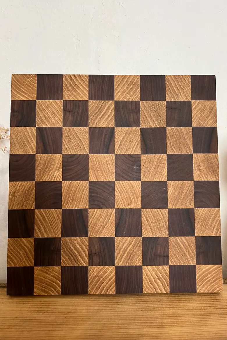 Planche en bois damier