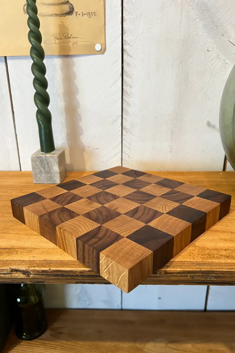 Planche en bois damier