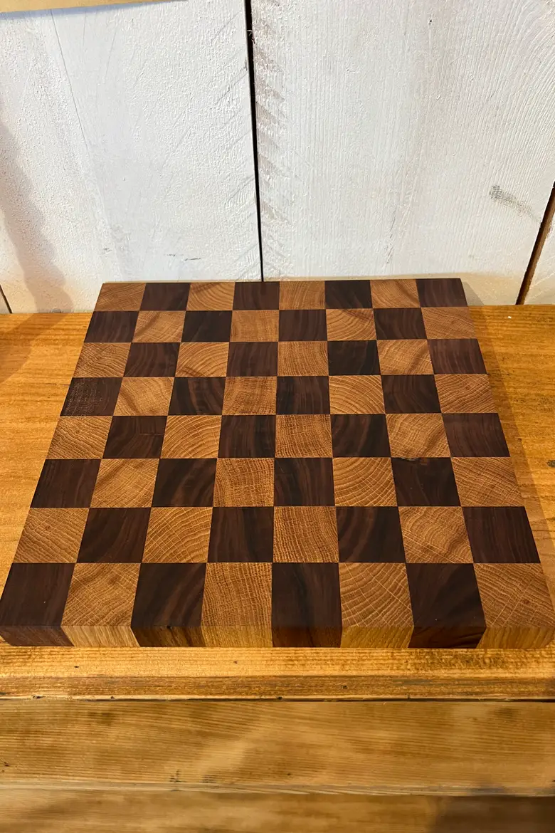 Planche en bois damier