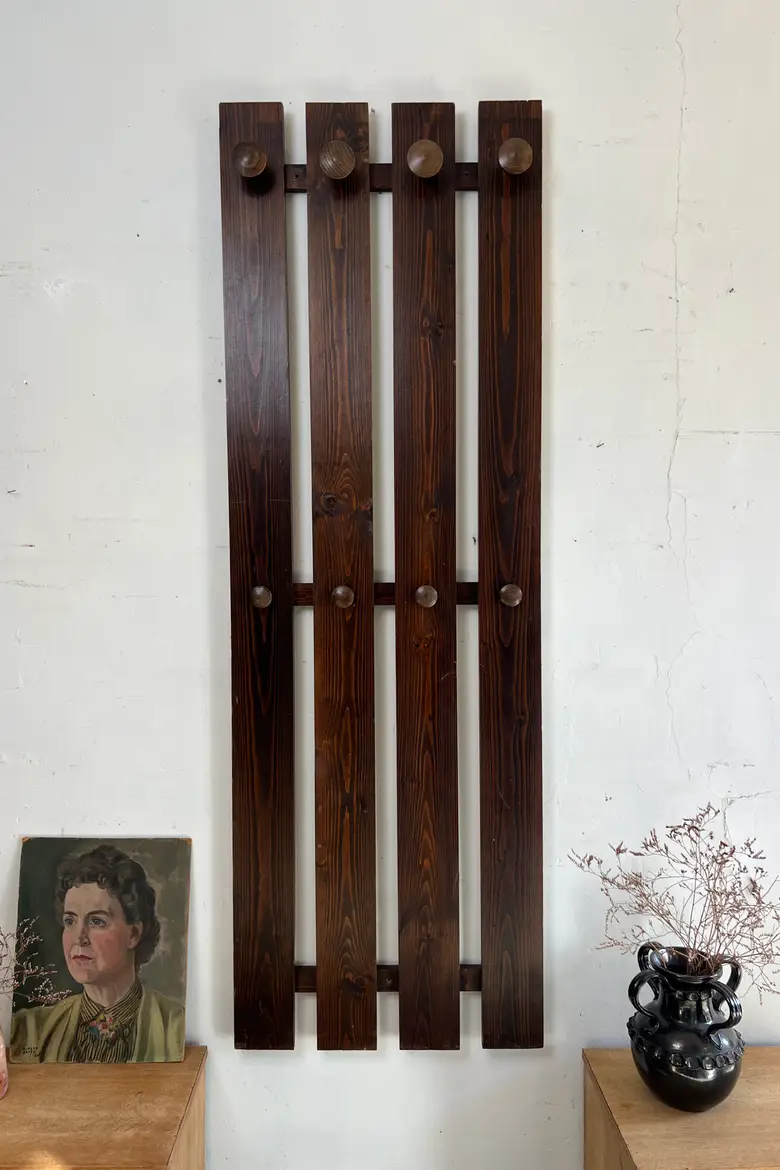 Porte-manteau mural des années 60