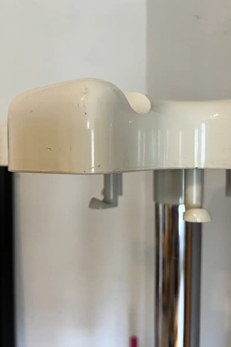 Porte manteau Velca Roberto Lucci et Paolo Orlandini