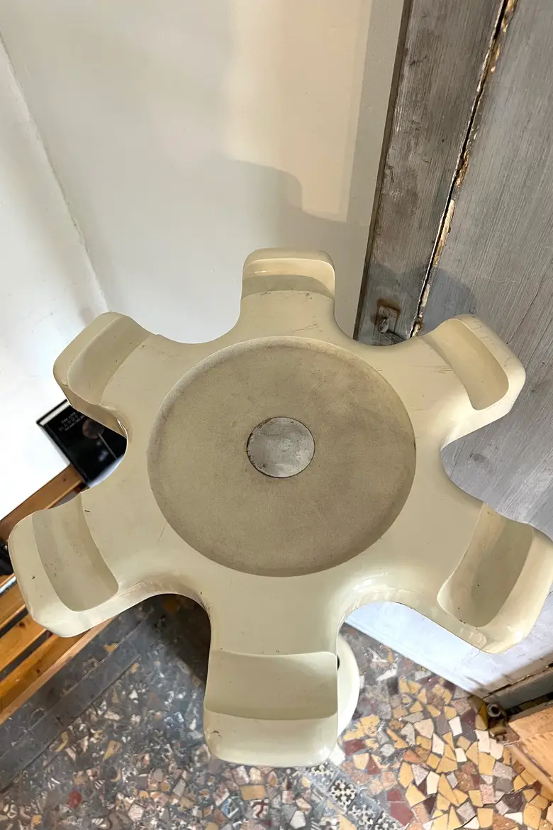 Porte manteau Velca Roberto Lucci et Paolo Orlandini