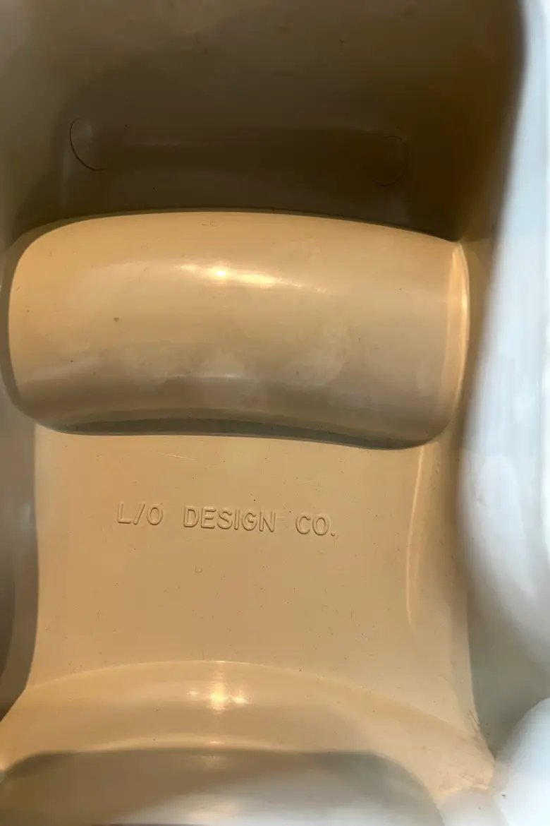 Porte manteau Velca Roberto Lucci et Paolo Orlandini