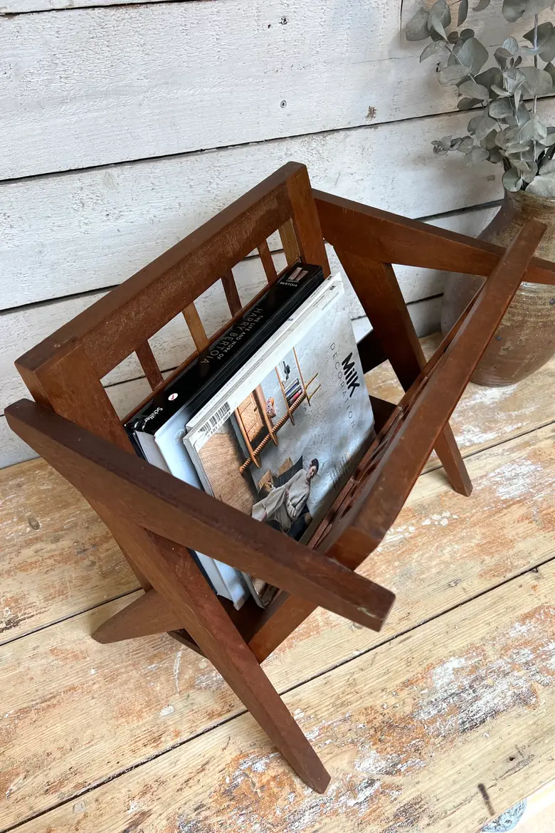 Porte revue scandinave en teck 1970