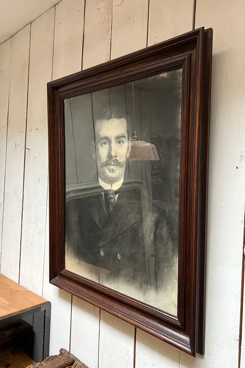Portrait d’ancêtre au fusain 1920