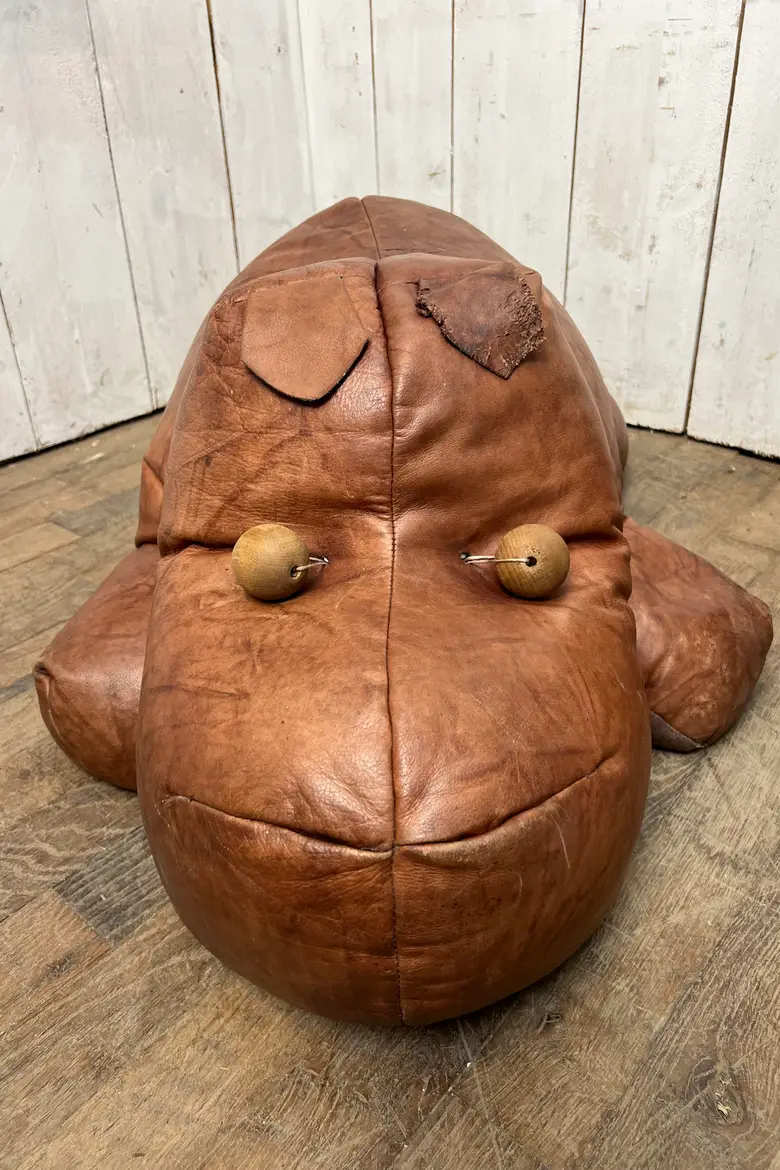 Pouf hippopotame en cuir – Années 50