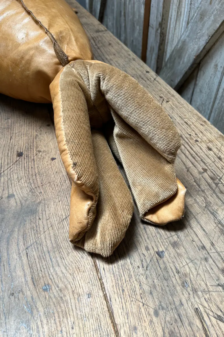Pouf otarie vintage en cuir Années 70
