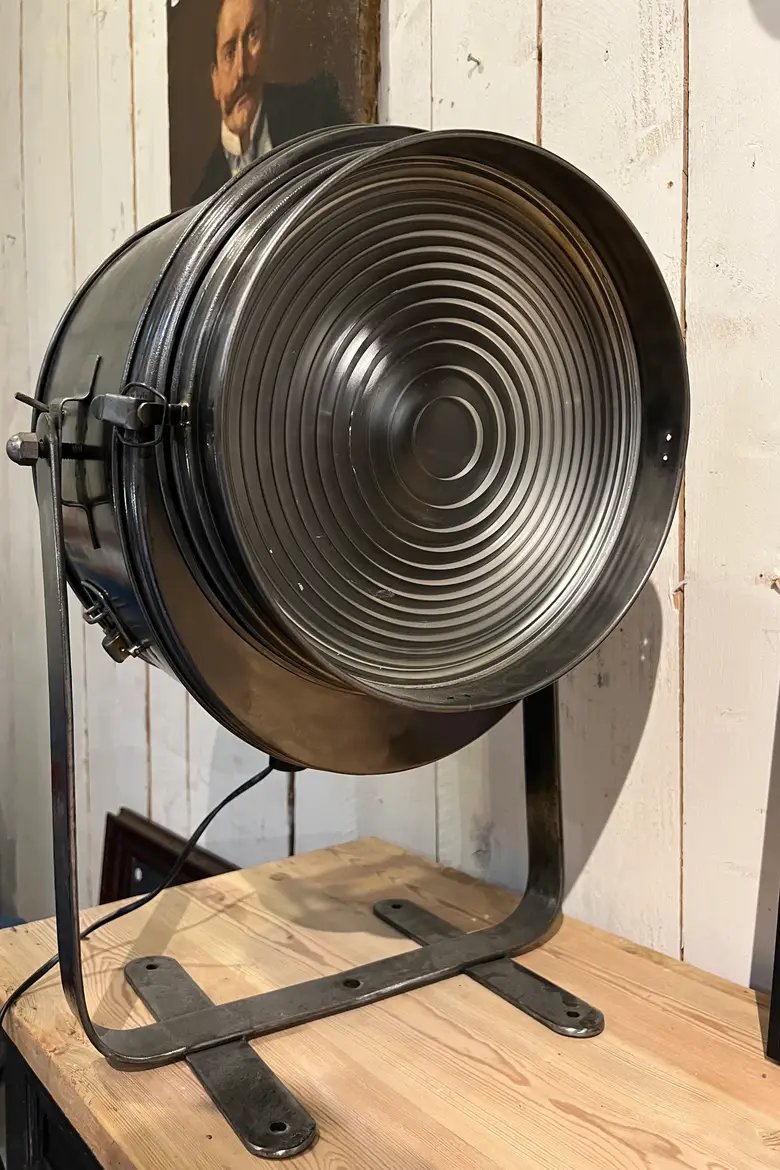 Projecteur de cinéma Crémer
