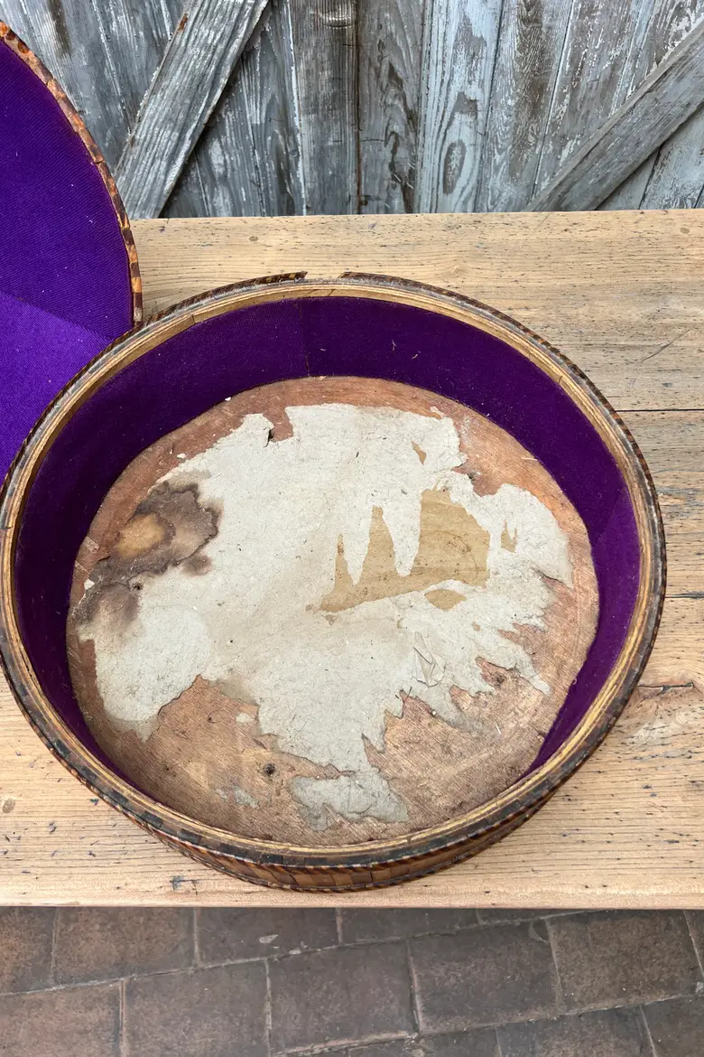 Rare boîte à chapeaux 19ème