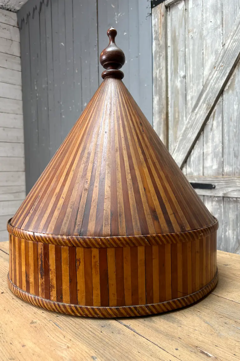 Rare boîte à chapeaux 19ème
