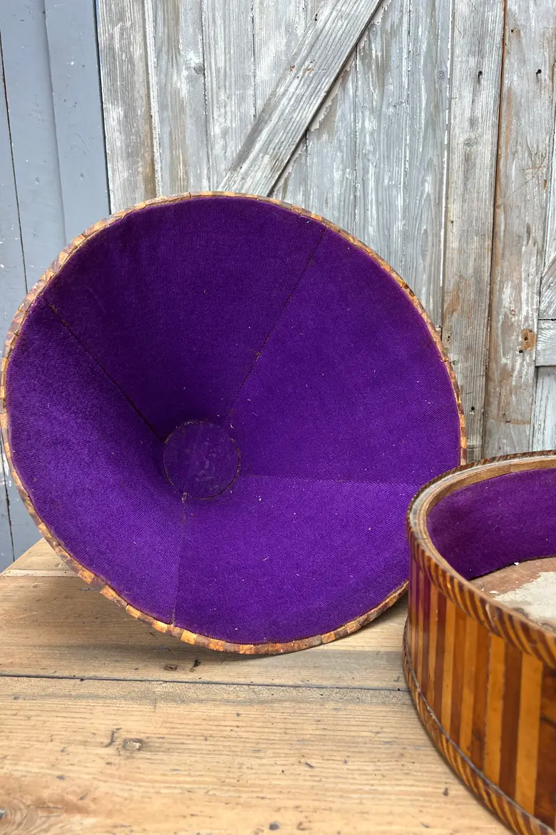 Rare boîte à chapeaux 19ème