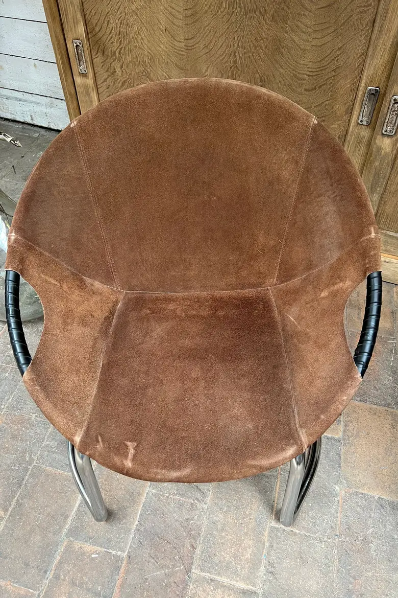 Rare paire de fauteuils Ballon Années 70