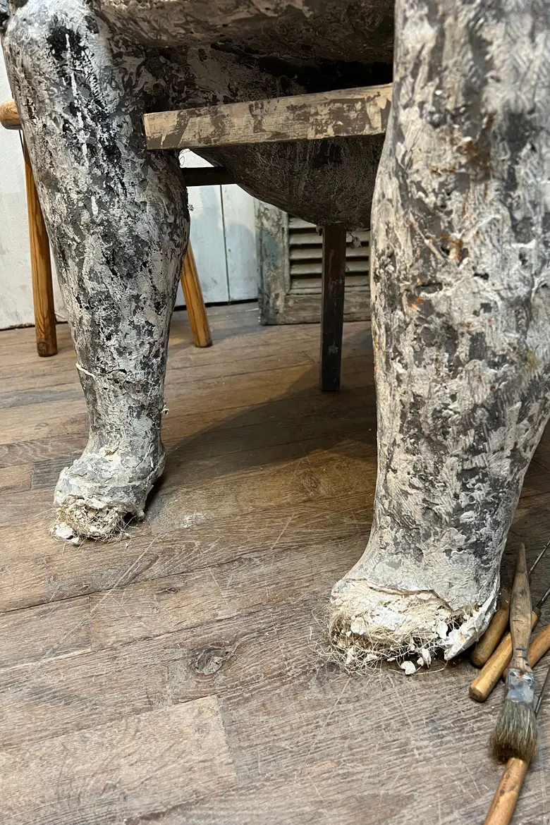 Sculpture / ébauche d’atelier d’artiste — sculture d'artiste