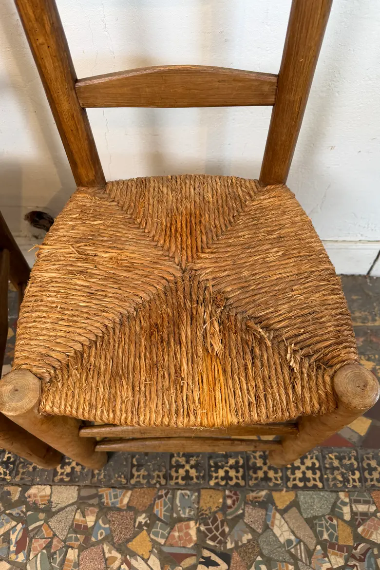 Série de 4 chaises paillées