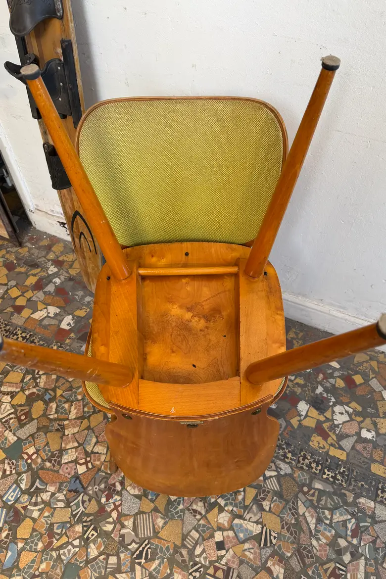 Série de 6 chaises bistrot Baumann