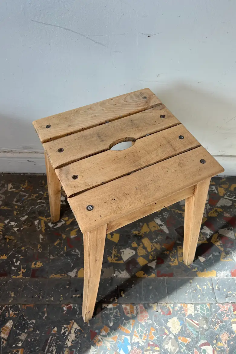 Série de tabourets en hêtre