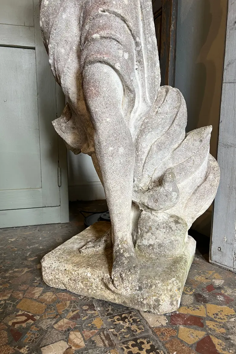 Statue de jardin en pierre Début XXème